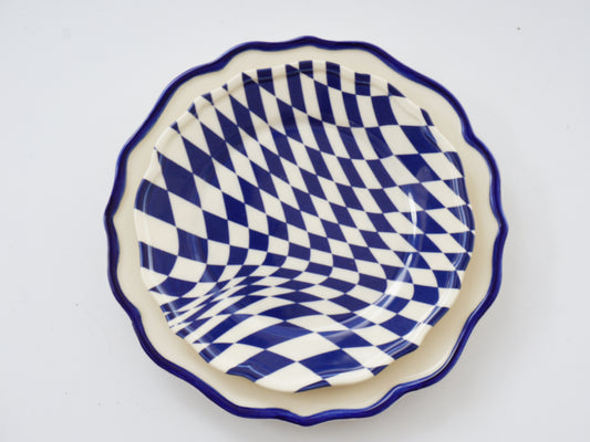 Set of 4 Checked Plates