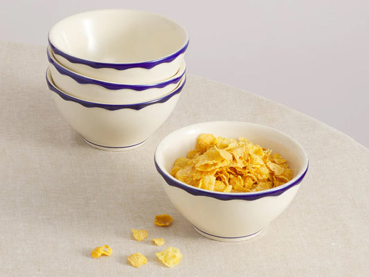 Set of 4 Wavy Border Bowls