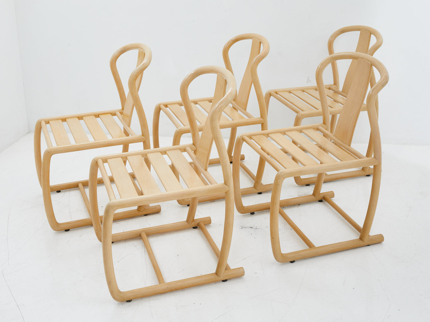 5 Italian bentwood chairs by Tecnosedia from the side