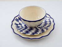 Set of 4 Wavy Border Bowls