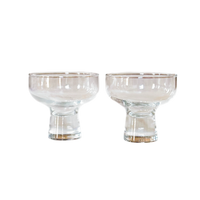 Short Stemmed Coupes