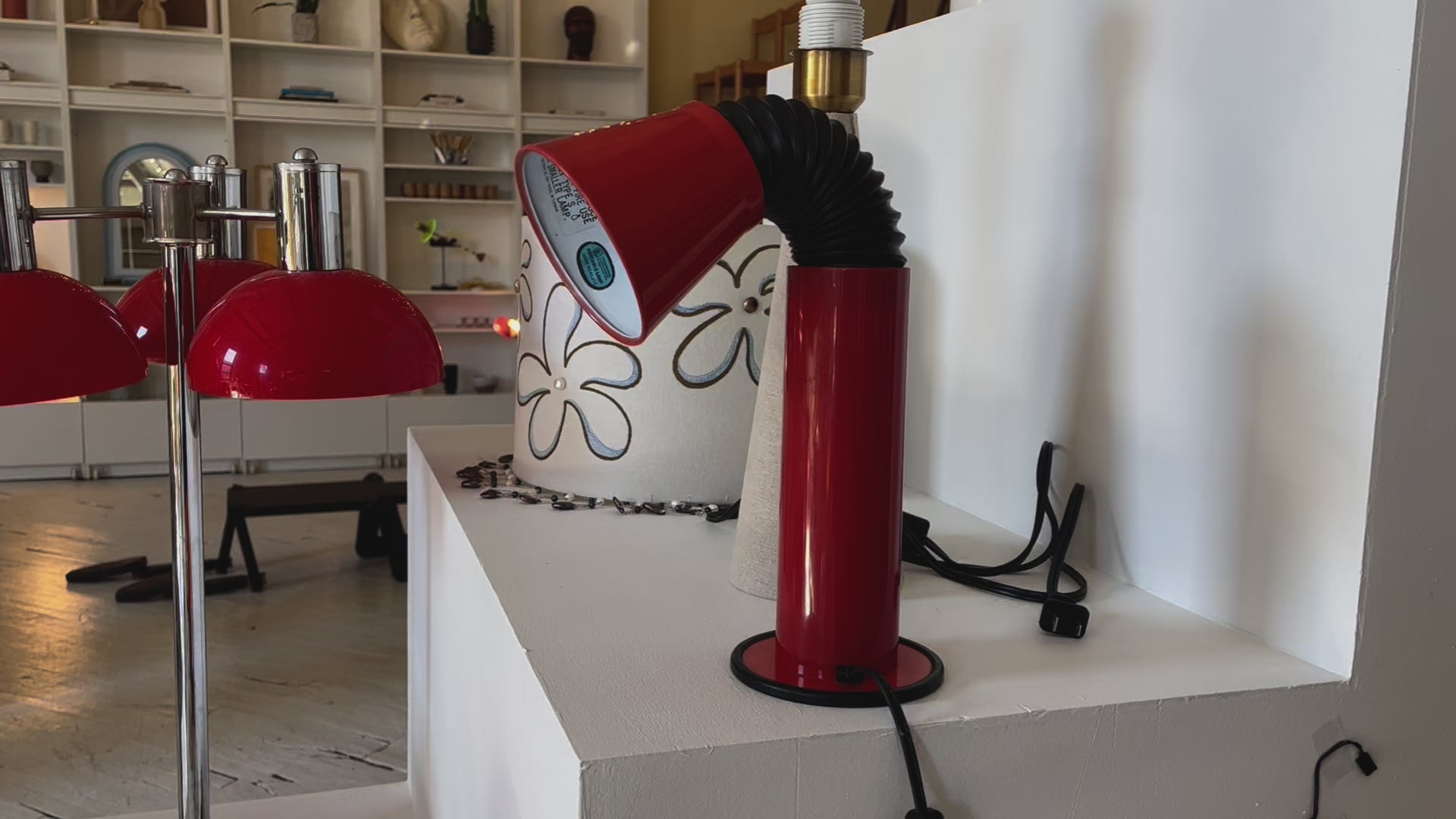 Memphis Style Periscope Lamp