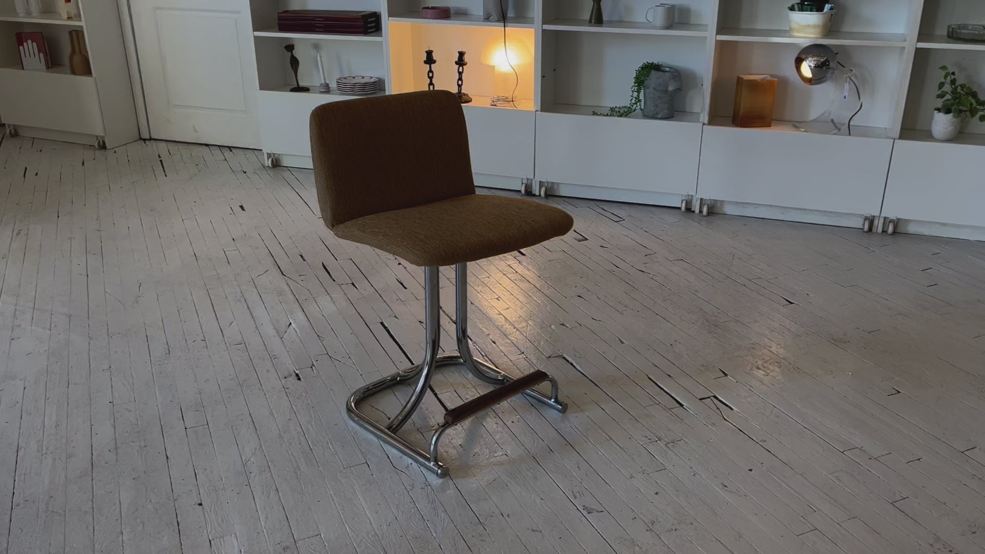 Set of 6 Tubular Chrome Swivel Barstools